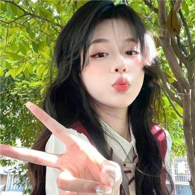 系统逼我做皇后第五季 在线观看封面
